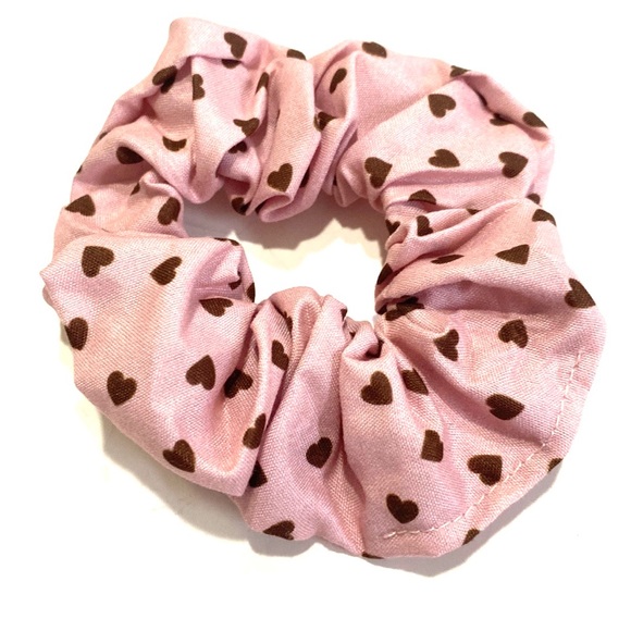 Heart Shaped Matte Jaw Hair Clip Scrunchie Set Pink - Picture 5 of 5